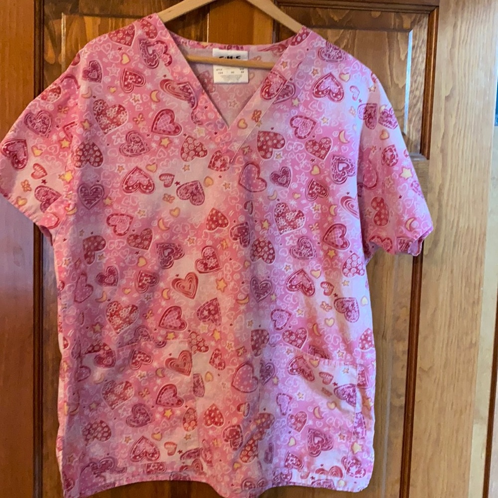 Scrub top